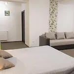 William's 3*